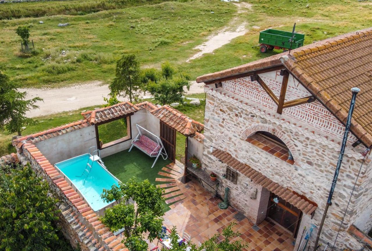 La Casa Del Buho Villa Santa Maria la Real de Nieva Exterior foto